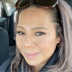 Meet your Posher, Addy